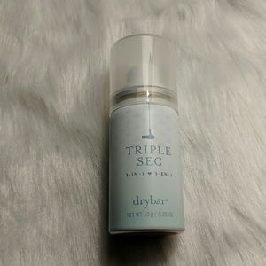 💜5/$15 Drybar Triple Sec 3-in-1 Deluxe Sample
